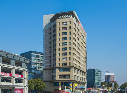 南方休闲广场·商务大厦