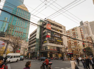 上海 | 静安 | 南京西路 | 联合办室 | 上海市静安区江宁路77号