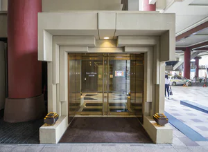 雷格斯商务中心·Regus （上海商城） 