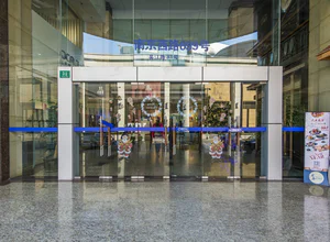 雷格斯商务中心·Regus （东方众鑫大厦） 