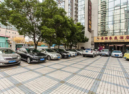 滨江大厦