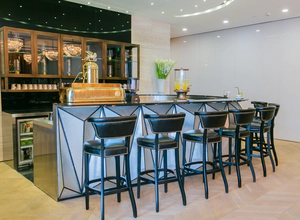 德事商务中心 （上海国金中心2期） 