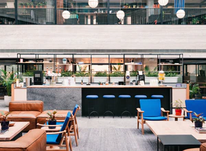 WeWork （新梅联合广场） 