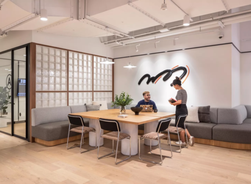 WeWork(上海招商局广场)