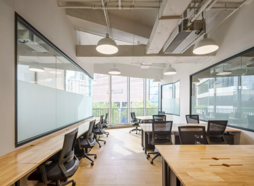 WeWork(上海广场)
