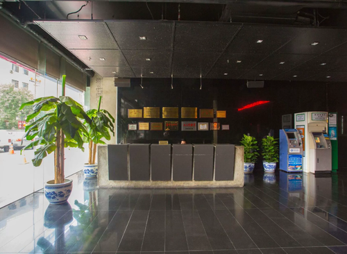 左岸工社