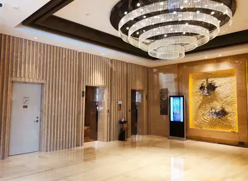 融耀东方商务中心（东方美爵酒店）