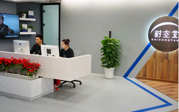 众创空间（仁和立大厦）