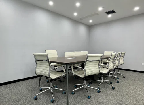 193m²
