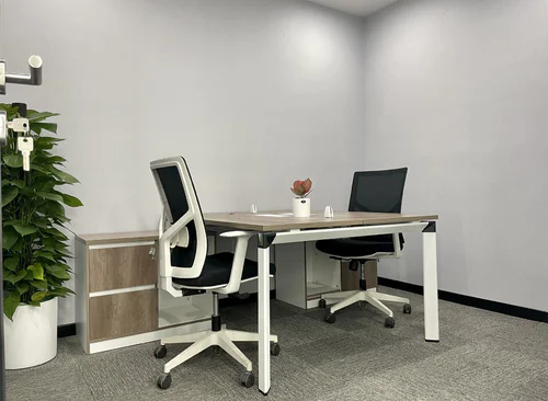 193m²
