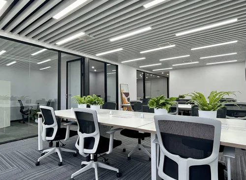 193m²