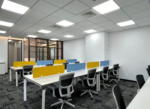 208m²