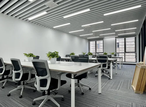 193m²