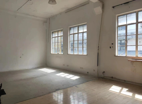 648.19m²