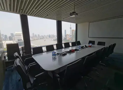 大面积办公室，434.85㎡，极致江景，全落地窗
