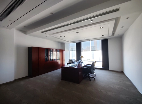 整层办公室,843.03㎡,极致江景,全落地窗