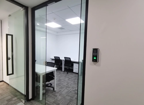 25m²