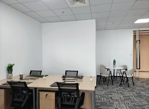101m²