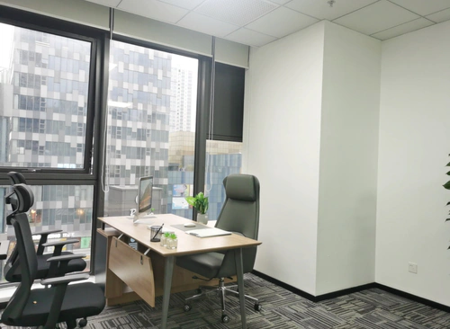 205m²