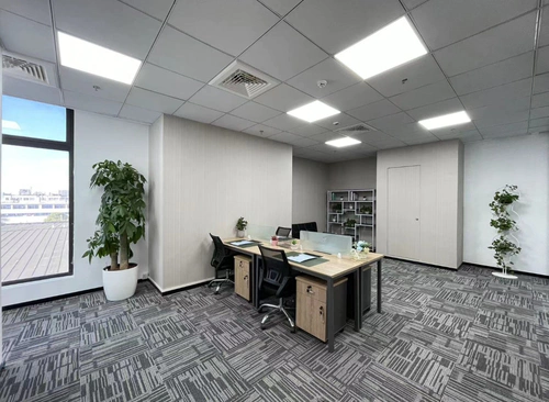 106m²