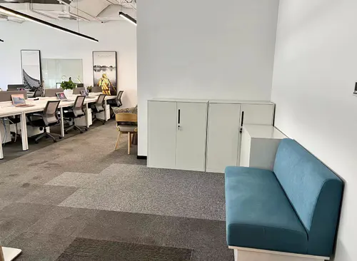 229m²