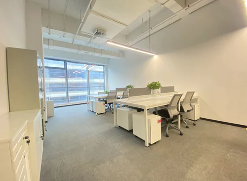82m²