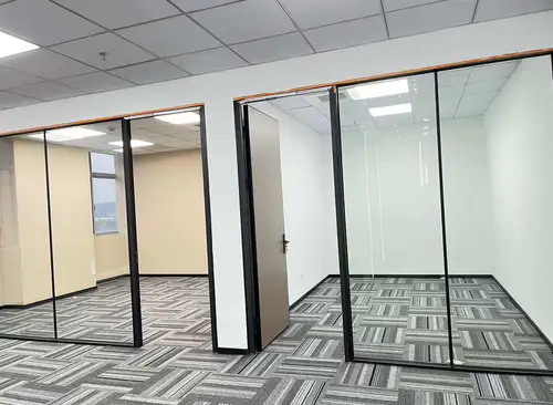 112.3m²