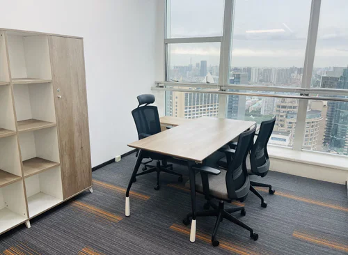 440m²