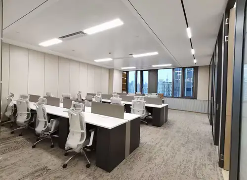 133.7m²