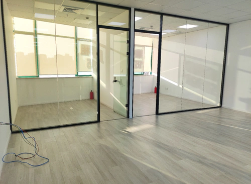 215m²