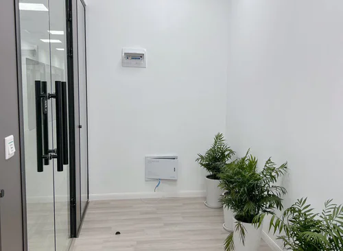 199m²