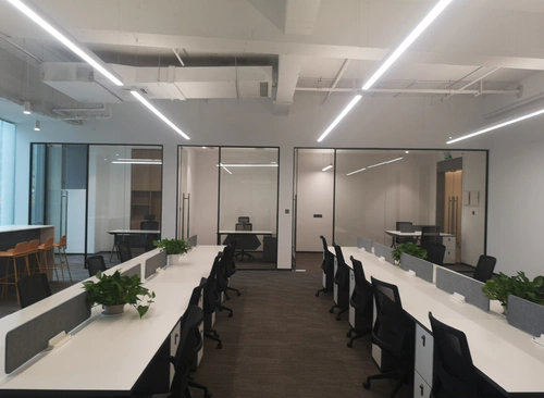 320m²