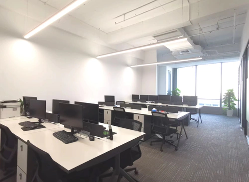 160m²