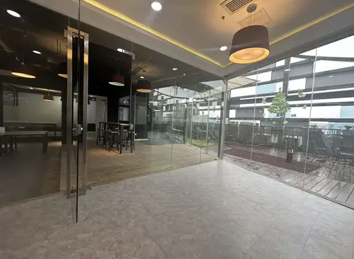 488.15m²