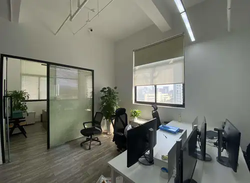 400.69m²
