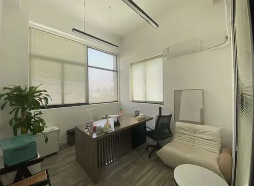 400.69m²