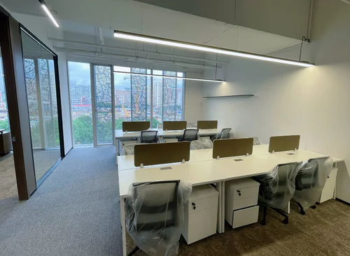 185m²