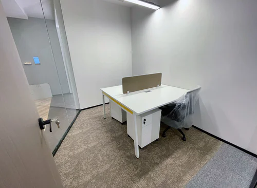 185m²