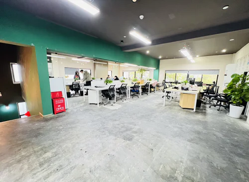 436m²