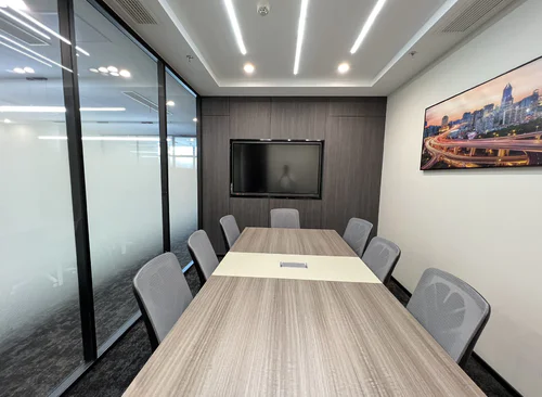 271m²