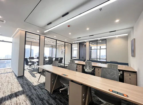 313m²