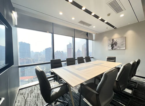 313m²