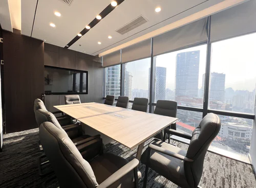 313m²