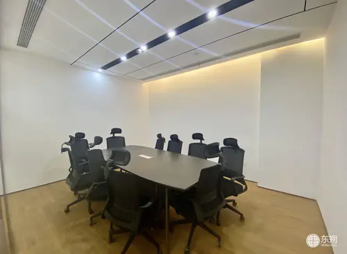 195.60m²