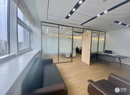 195.60m²