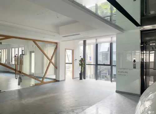197.00m²
