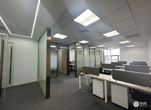 156.00m²