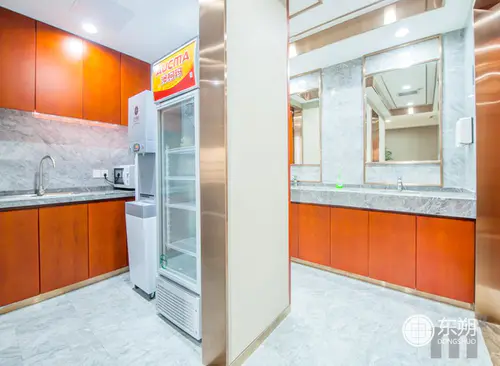 153.00m²