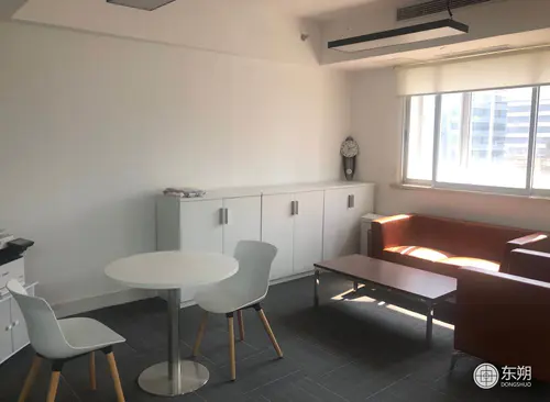 105.80m²
