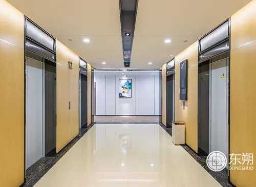 213.70m²